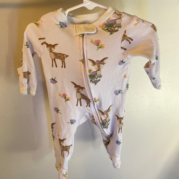 Burt's Bees Other - Burt’s Bees Newborn Baby Girl footie pajamas